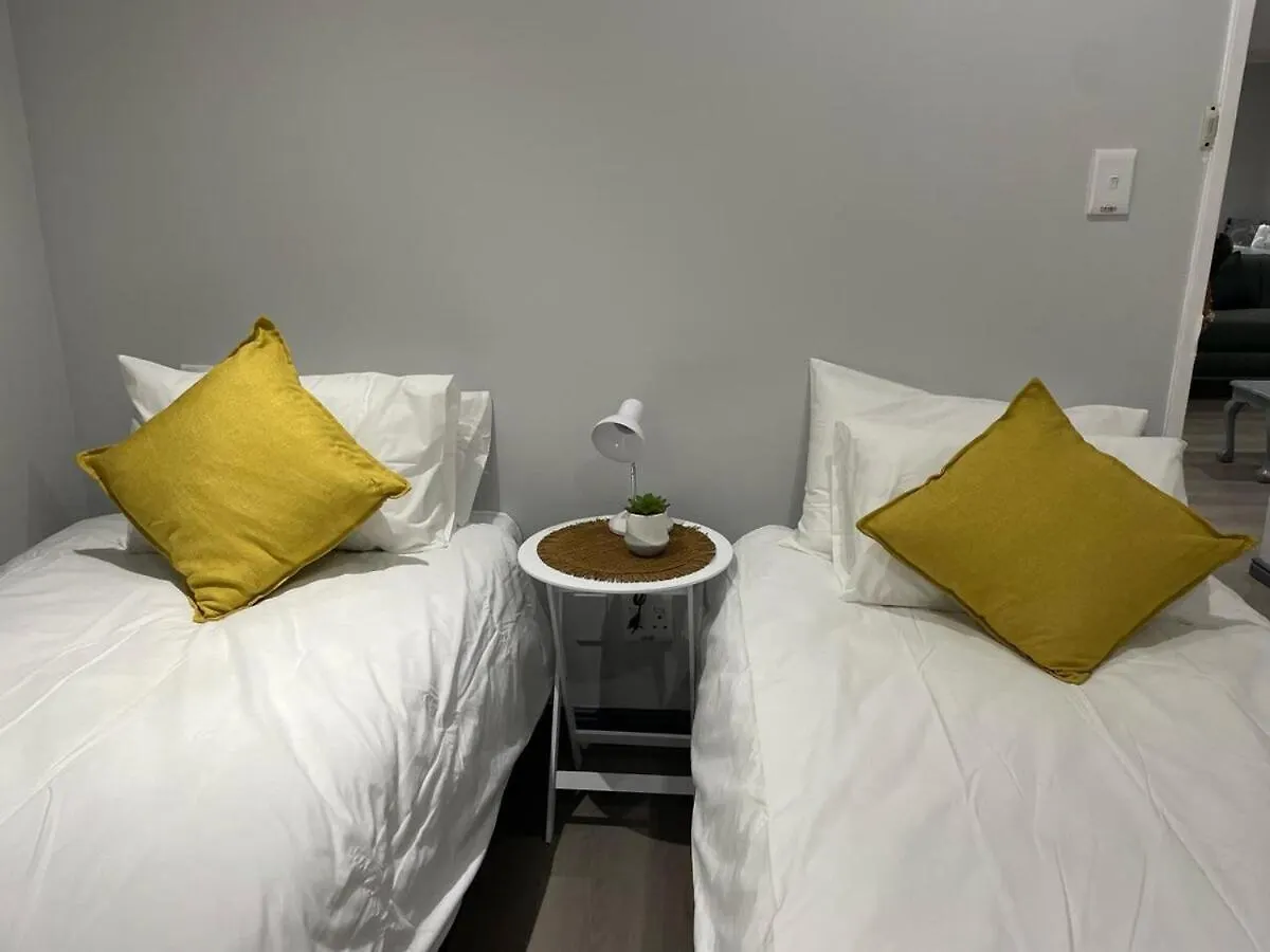 Family Friendly Home In A Cul-De-Sac! Muizenberg 0*,  Sudafrica