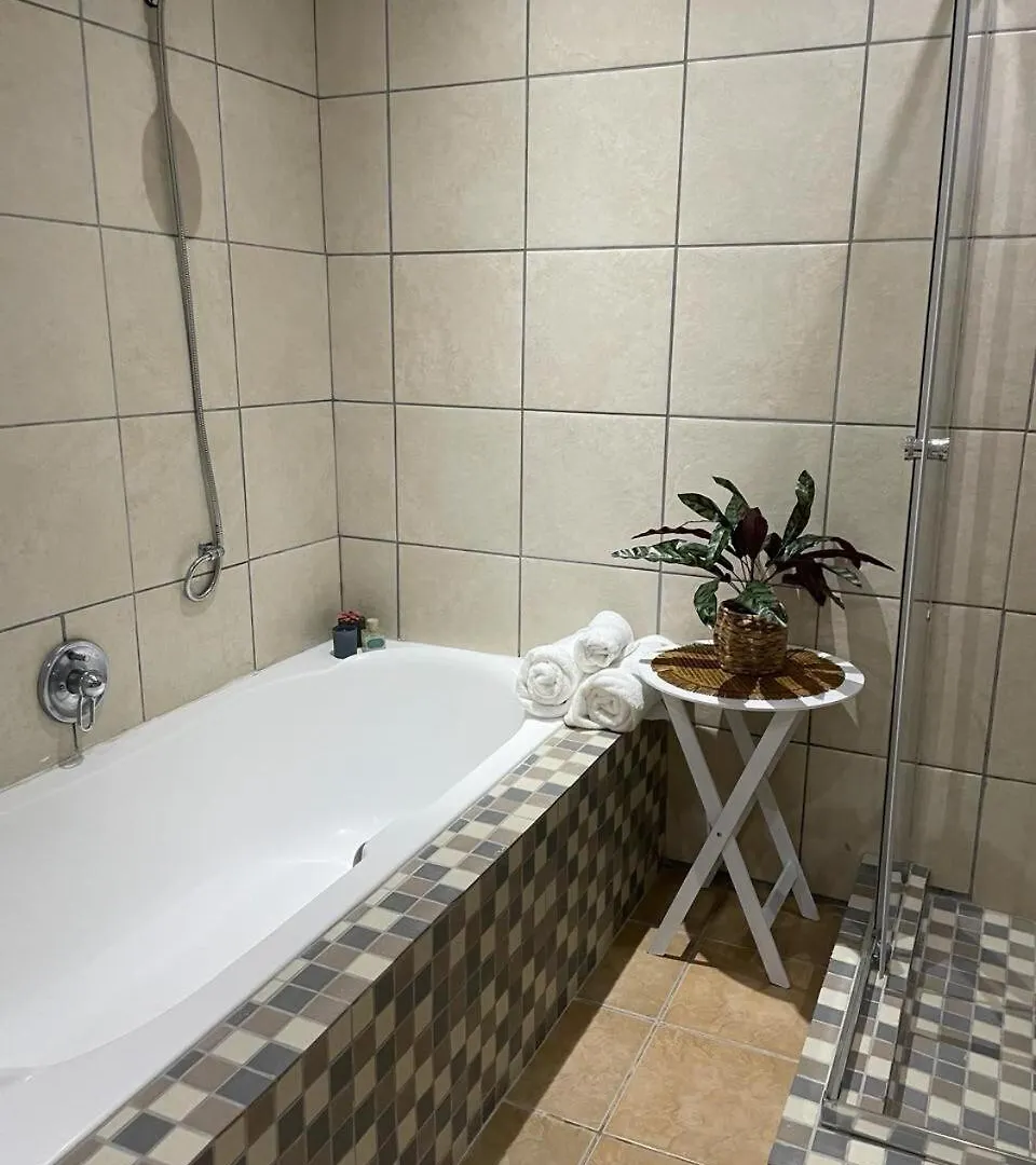 Family Friendly Home In A Cul-De-Sac! Muizenberg Südafrika